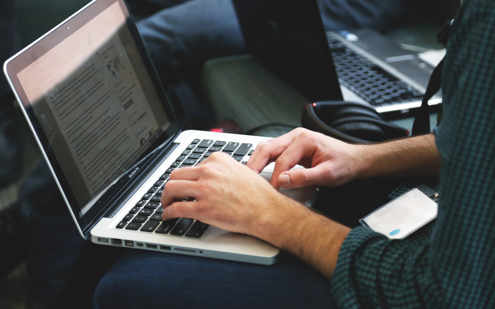 LEARN HOW TO GET MORE CUSTOMERS